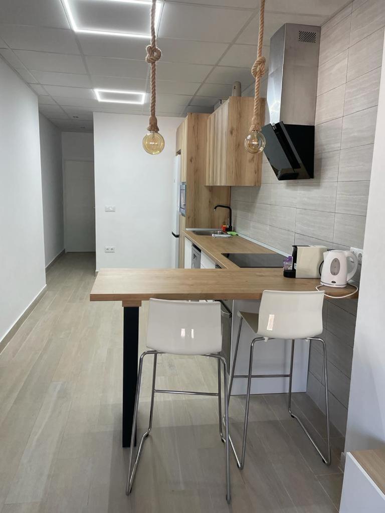 Planta Baja Moderna Y Nueva A Estrenar En El Centro Ciudad 2 Habitaciones Y 2 Banos Elche Kültér fotó